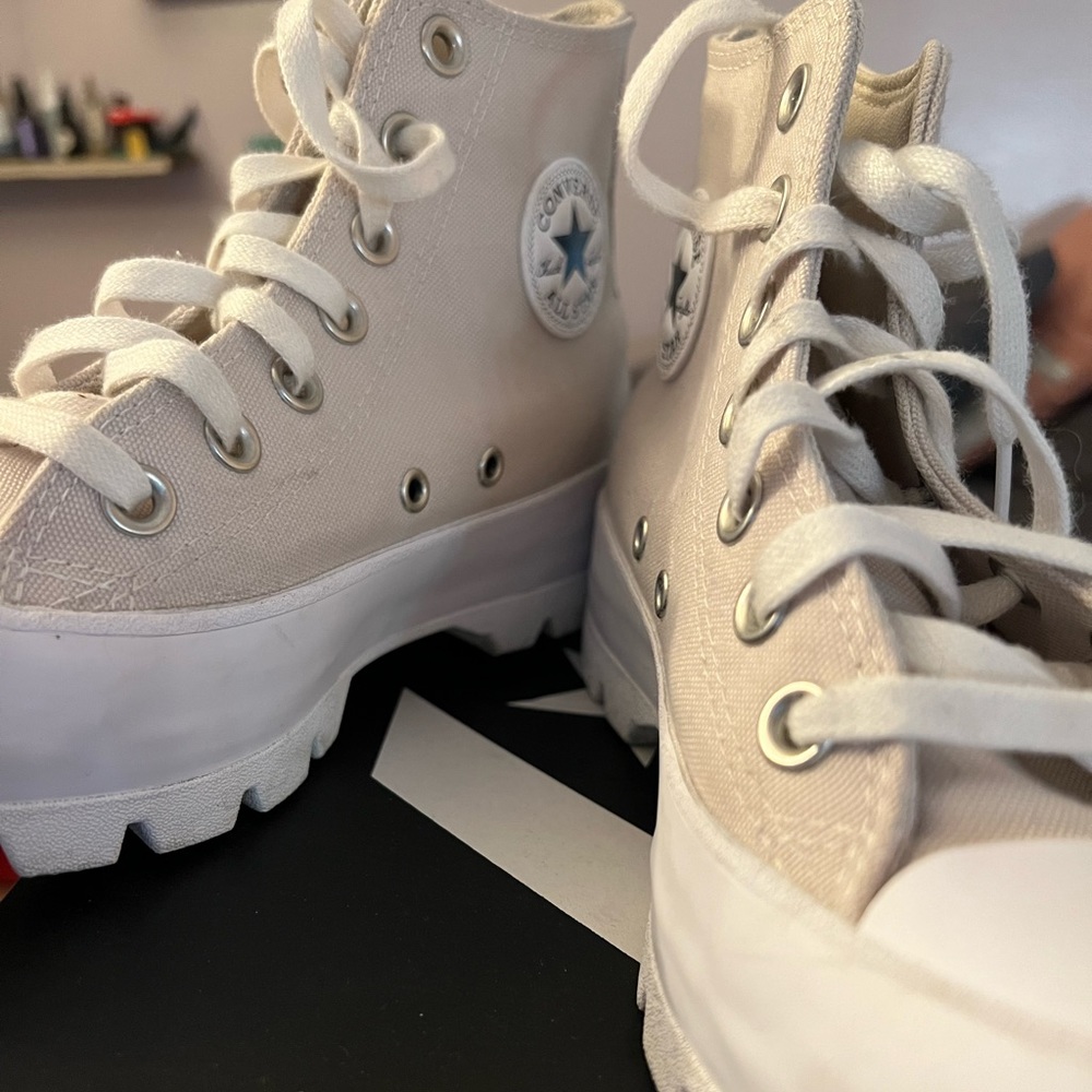 Converse high tops- all star lugged